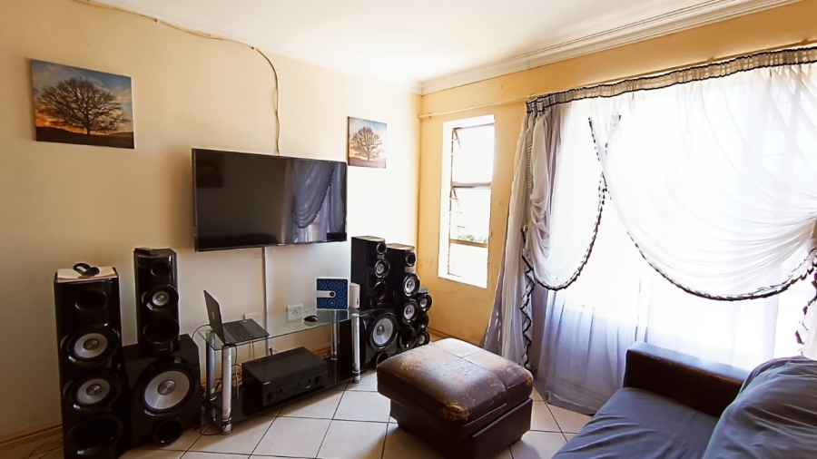 1 Bedroom Property for Sale in Klipkop Western Cape